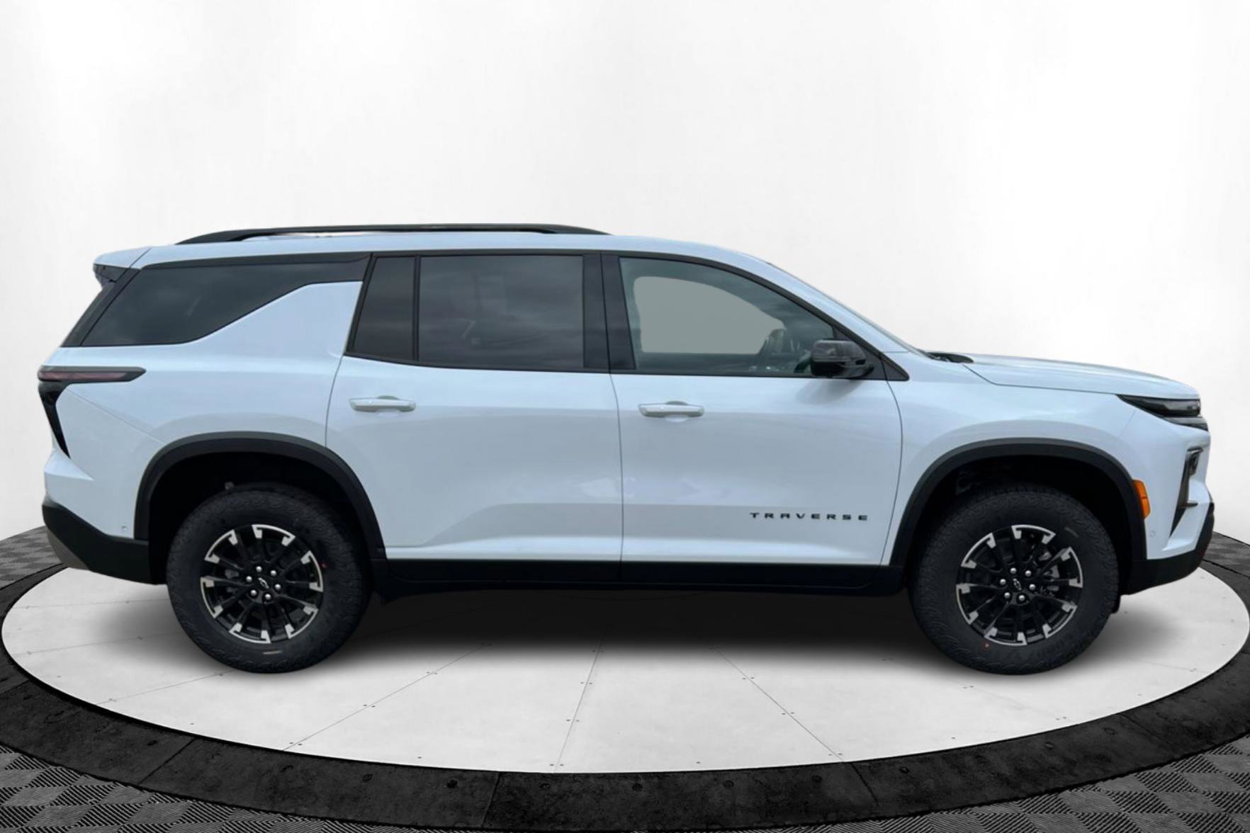 New 2026 Chevrolet Traverse Z71 image 7