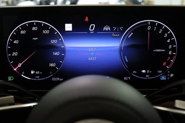 Used 2024 Mercedes-Benz S 580e 4MATIC Sedan image 23