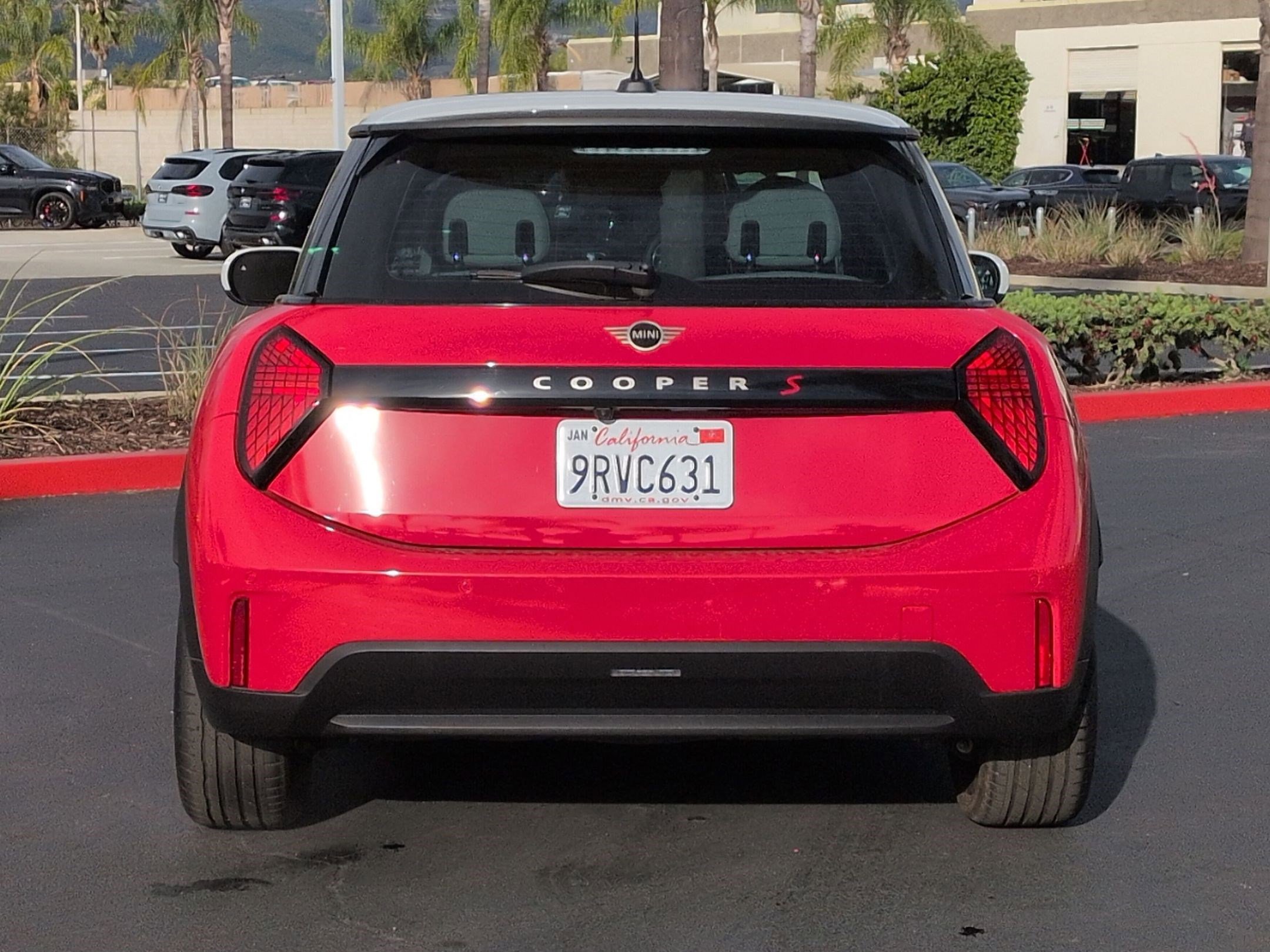 Used 2025 MINI Cooper S image 9