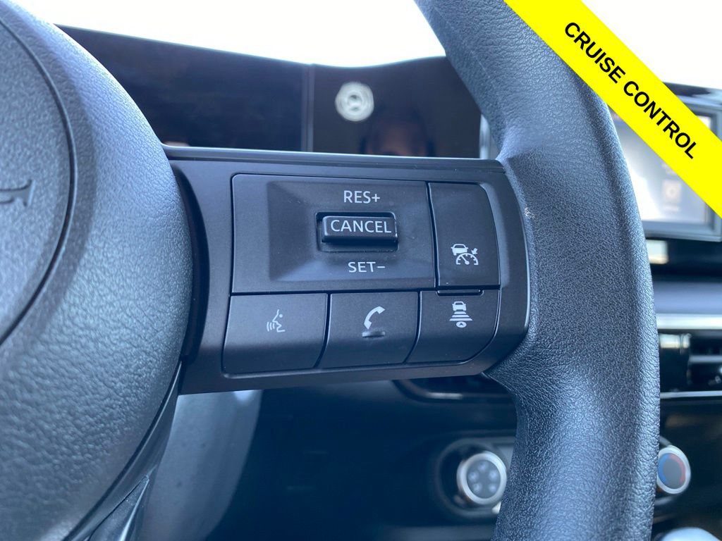 Used 2025 Nissan Kicks S FWD image 9