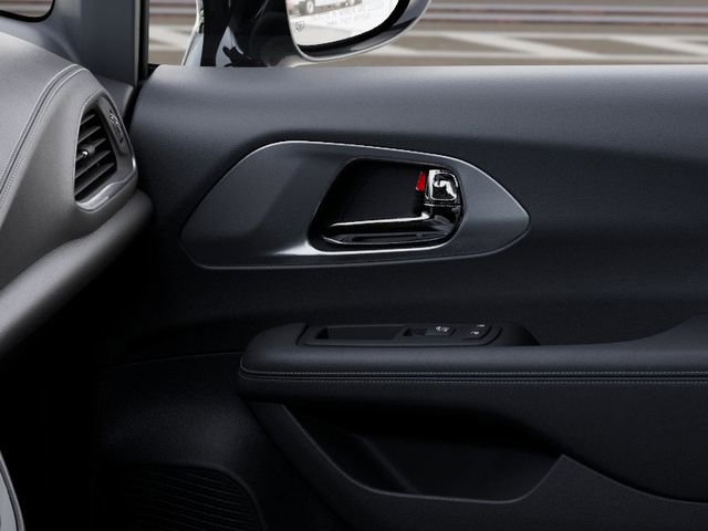 New 2026 Chrysler Pacifica Select FWD image 25