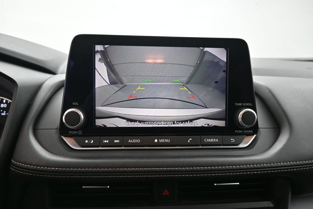 Used 2024 Nissan Rogue SV FWD image 13