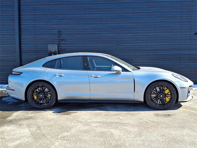 New 2026 Porsche Panamera GTS image 8