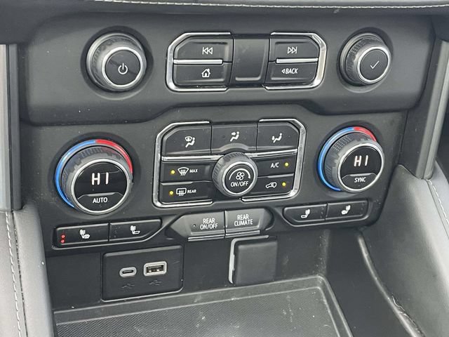 Used 2023 Chevrolet Tahoe LT w/ Luxury Package RWD image 21