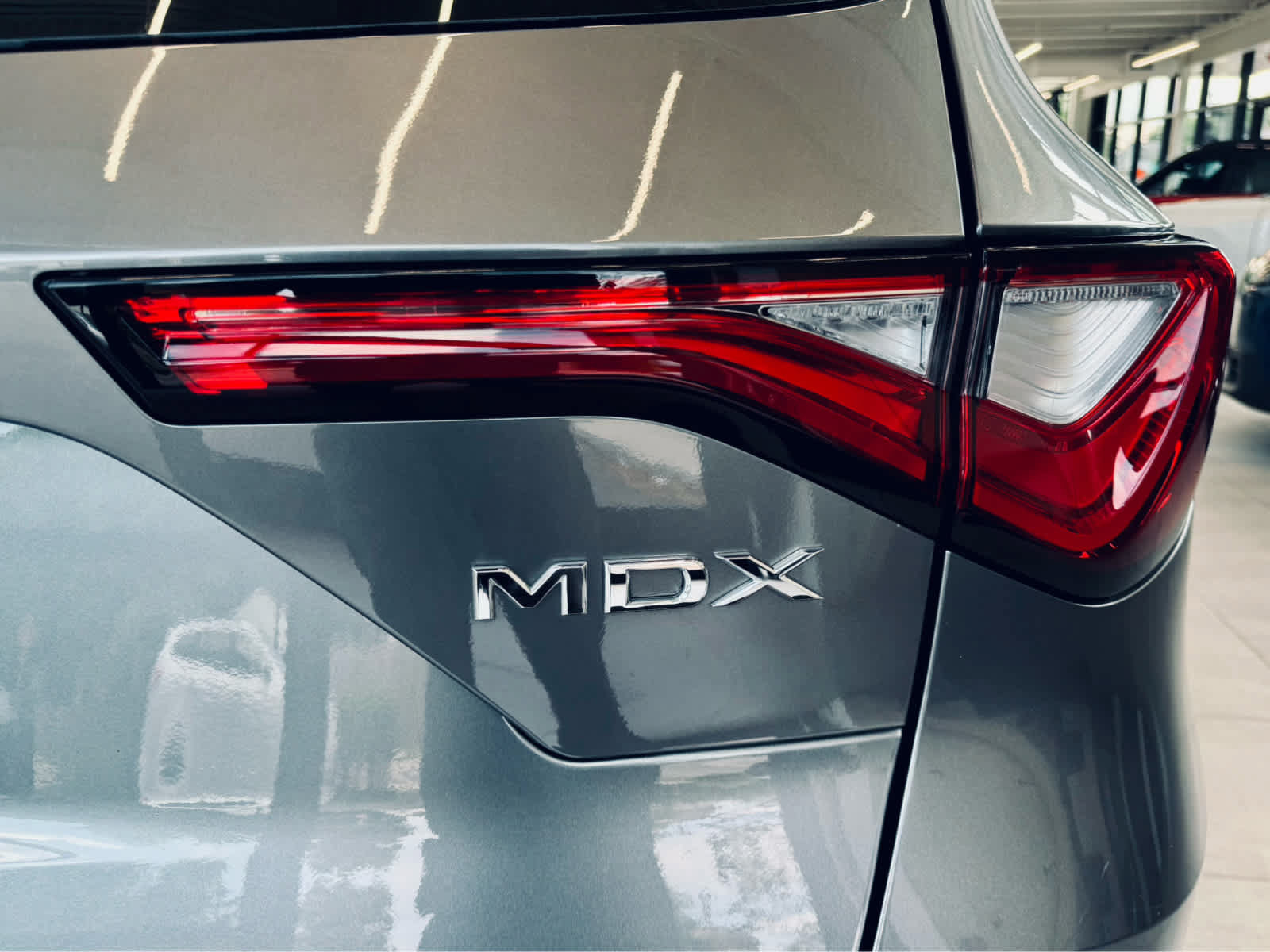 Used 2024 Acura MDX SH-AWD w/ Technology Package image 44