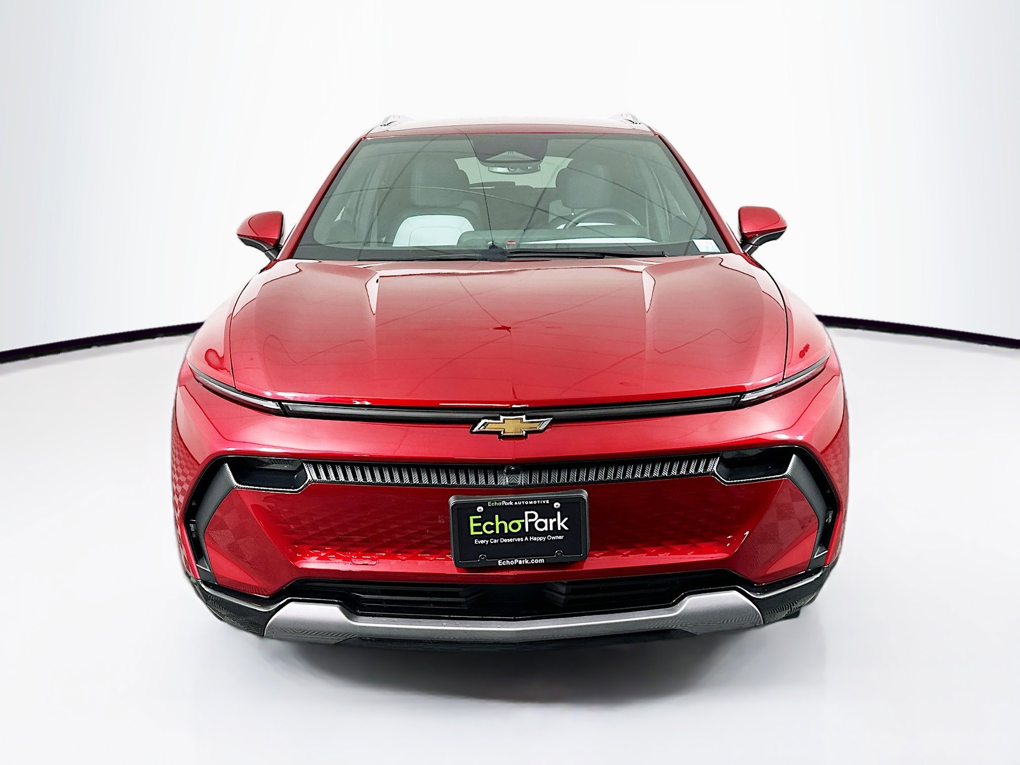 Used 2025 Chevrolet Equinox EV LT image 2