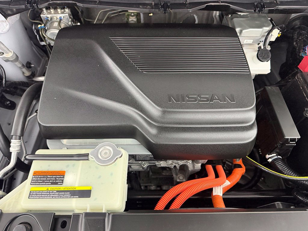 Used 2025 Nissan Leaf S FWD image 21