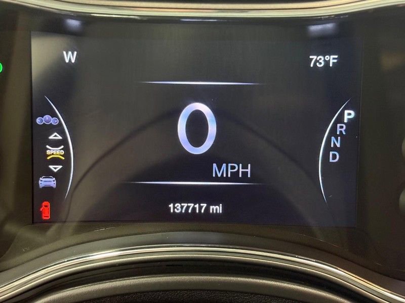 Used 2019 Jeep Grand Cherokee Limited w/ Trailer Tow Group IV AWD/4WD image 16