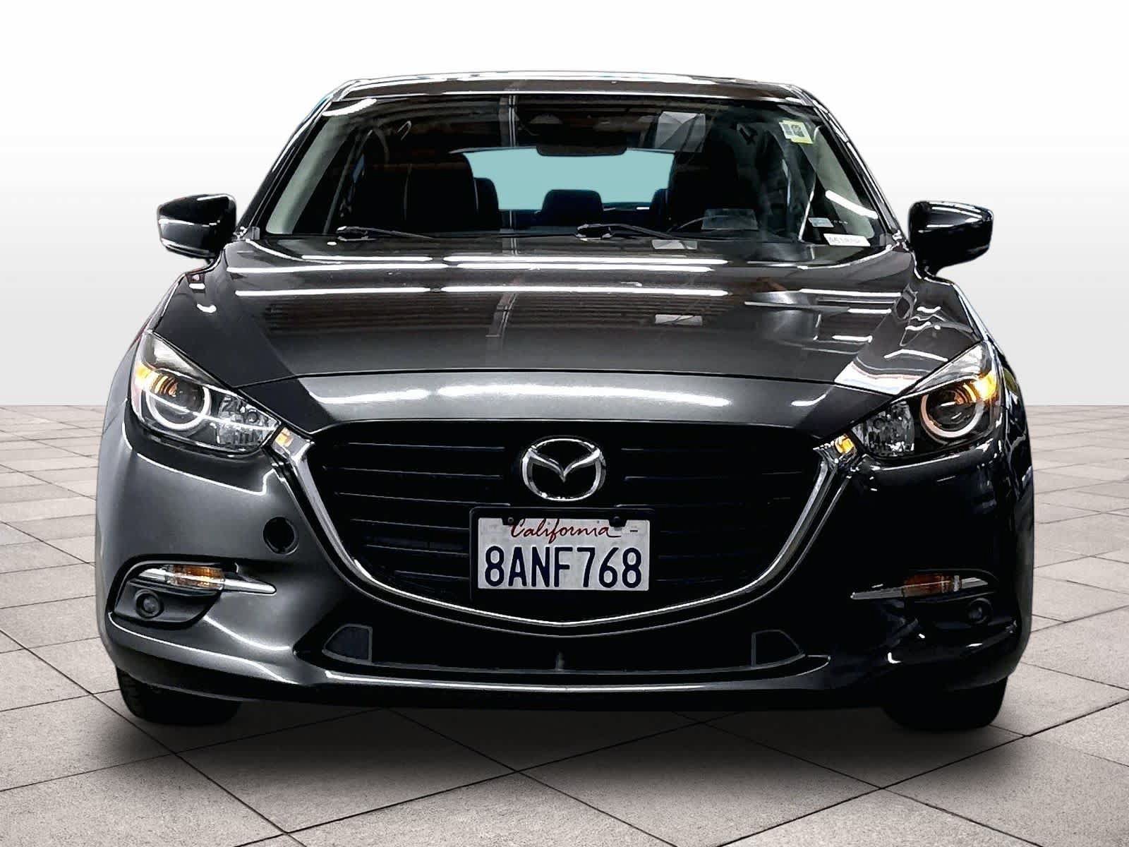 Used 2017 MAZDA MAZDA3 Grand Touring FWD image 3