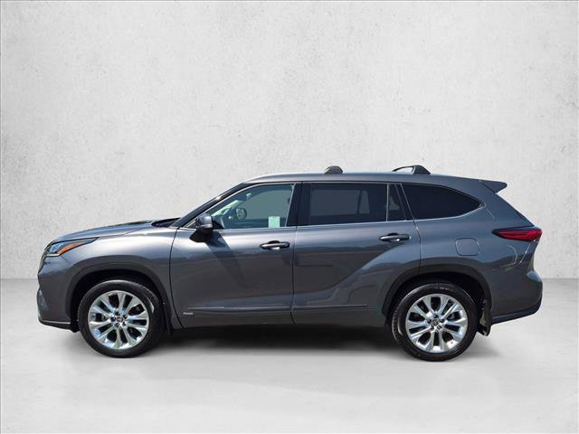 Used 2023 Toyota Highlander Limited AWD/4WD image 9