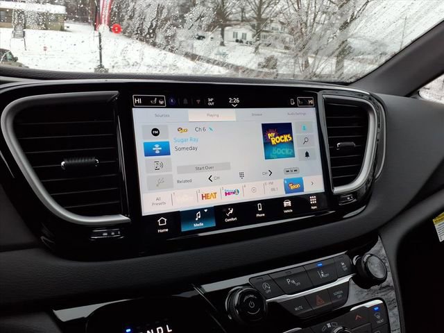 New 2026 Chrysler Voyager LX image 22