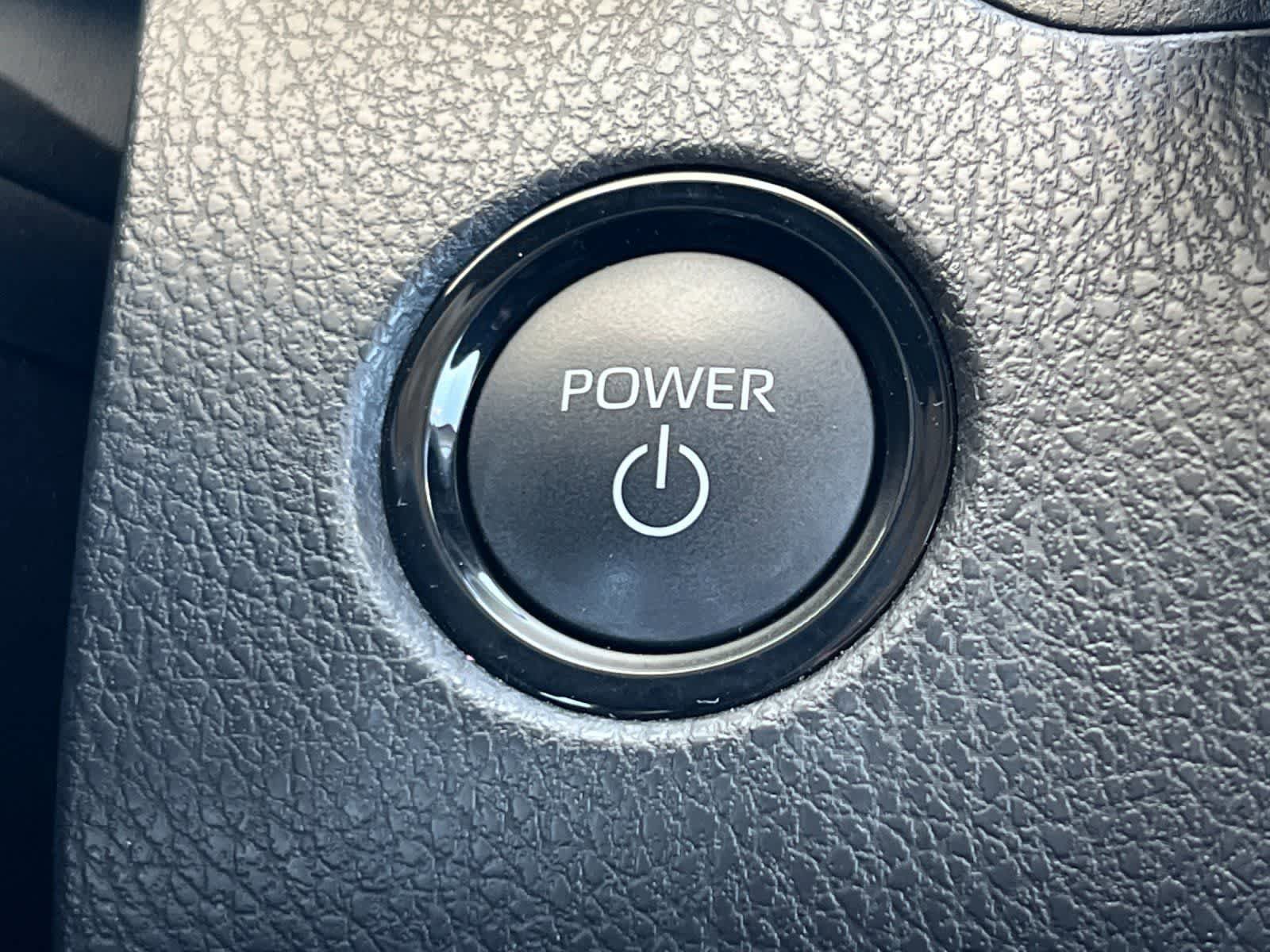 Used 2026 Toyota Camry XLE FWD image 22