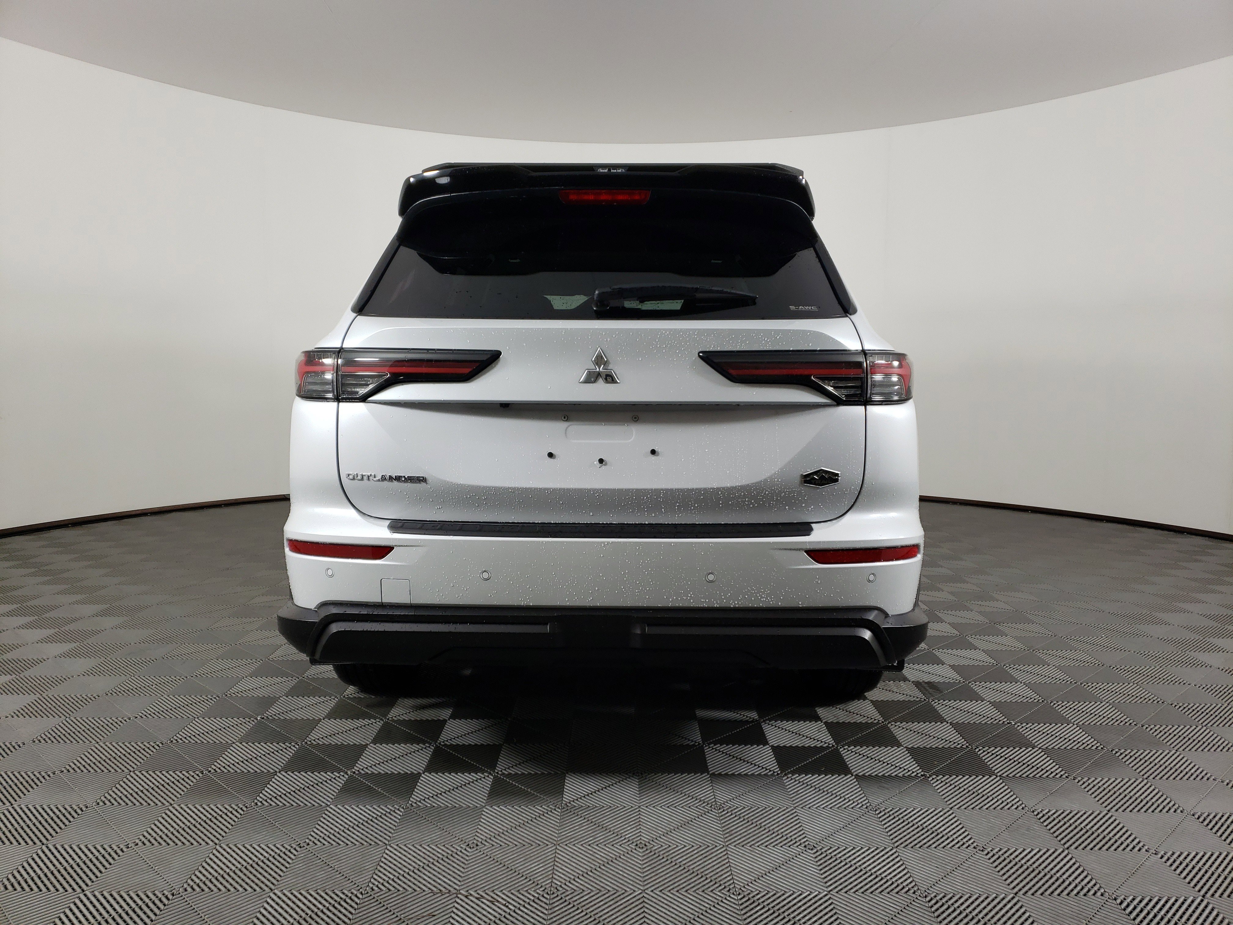 New 2025 Mitsubishi Outlander Trail Edition image 4