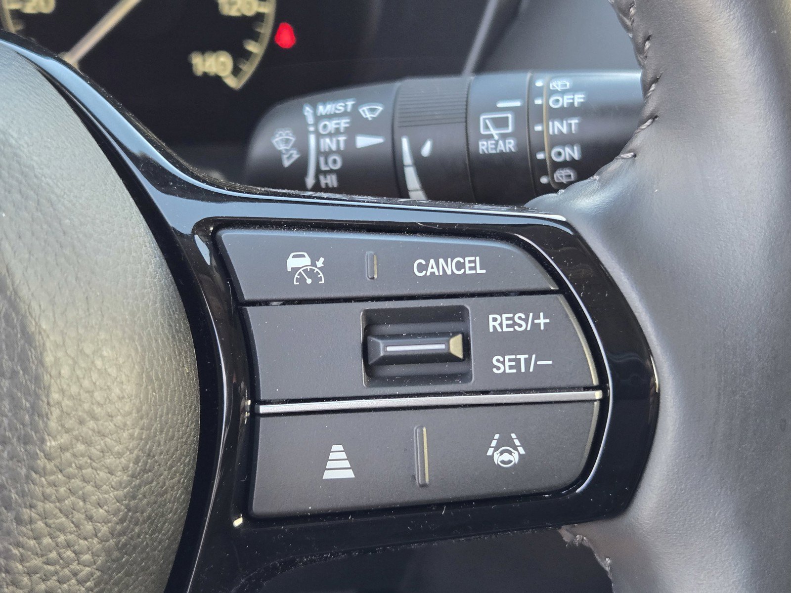 Used 2024 Honda HR-V EX-L image 23