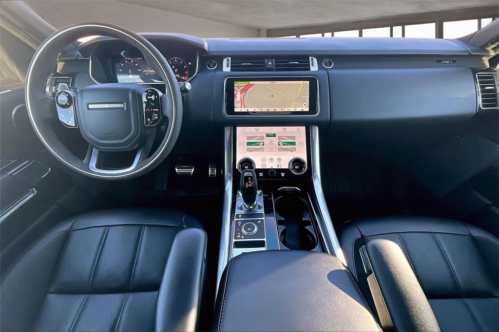 Used 2021 Land Rover Range Rover Sport HST image 15