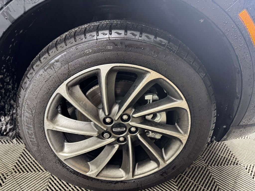 Certified 2025 Lincoln Corsair Grand Touring w/ Equipment Group 301A image 13