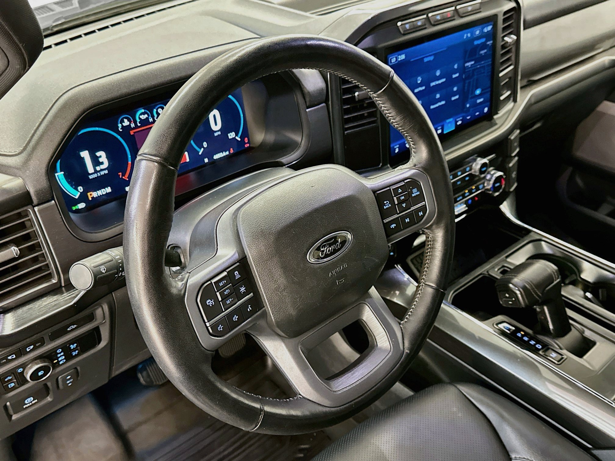 Used 2023 Ford F150 Lariat w/ Equipment Group 502A High AWD/4WD image 18