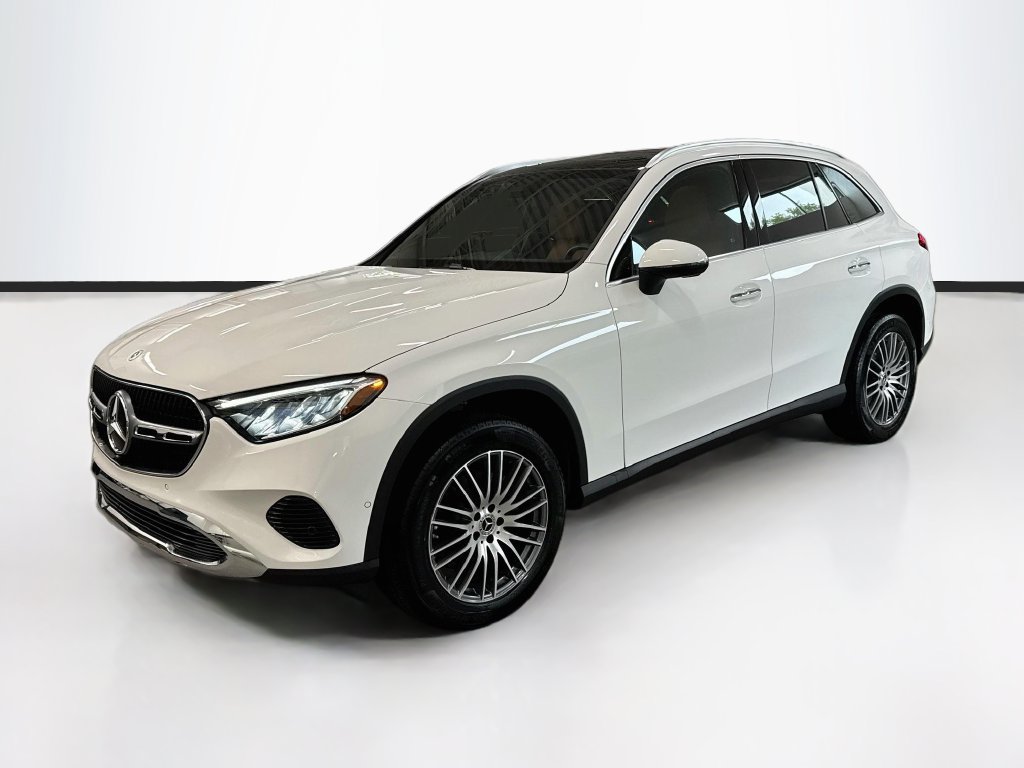 Certified 2026 Mercedes-Benz GLC 300 4MATIC image 1
