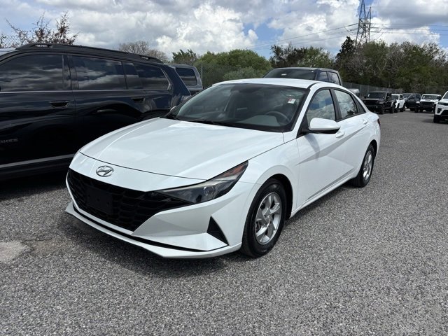 Used 2021 Hyundai Elantra SE image 6