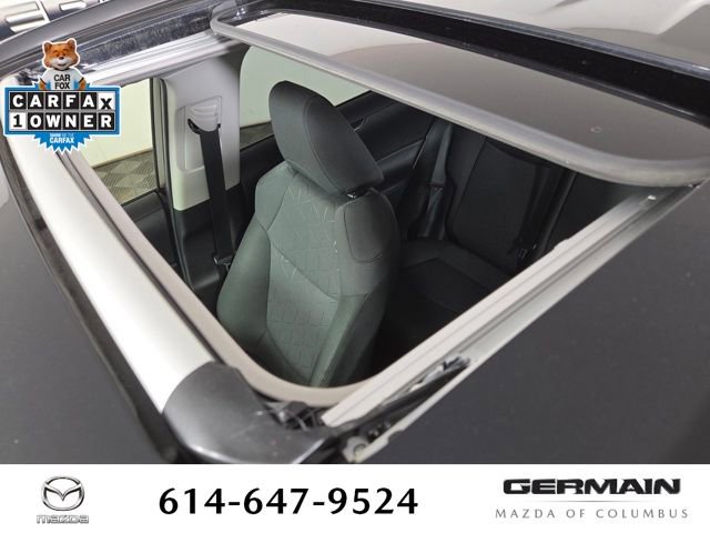 Used 2021 Toyota RAV4 XLE w/ Convenience Package AWD/4WD image 31