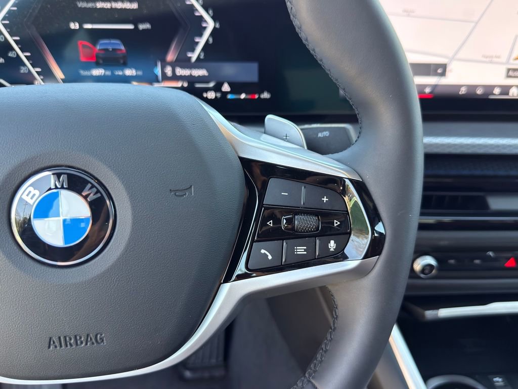 Used 2025 BMW 330i xDrive 330i xDrive image 26
