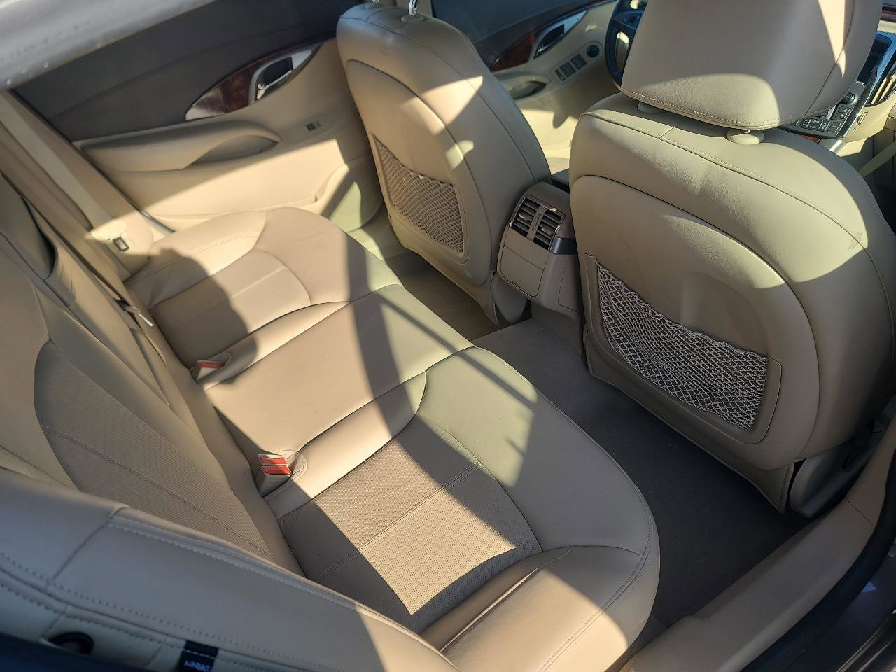 Used 2010 Buick LaCrosse CXL w/ Luxury Package FWD image 13