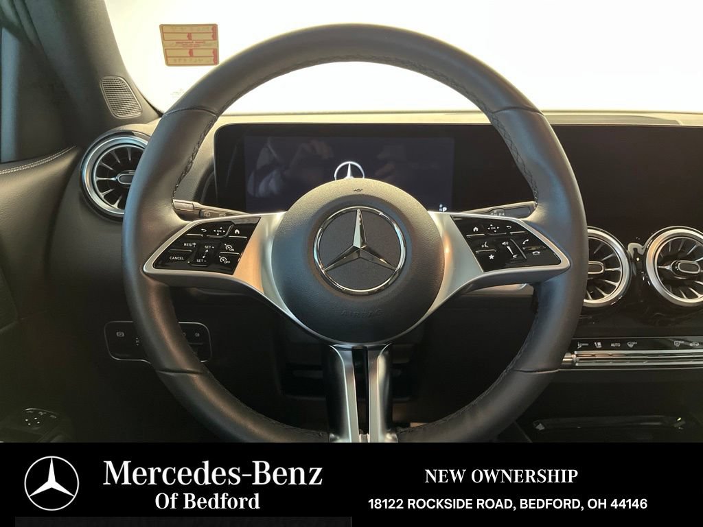 Used 2026 Mercedes-Benz GLB 250 4MATIC image 24