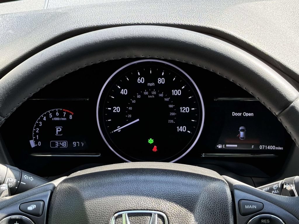 Used 2019 Honda HR-V Touring image 18
