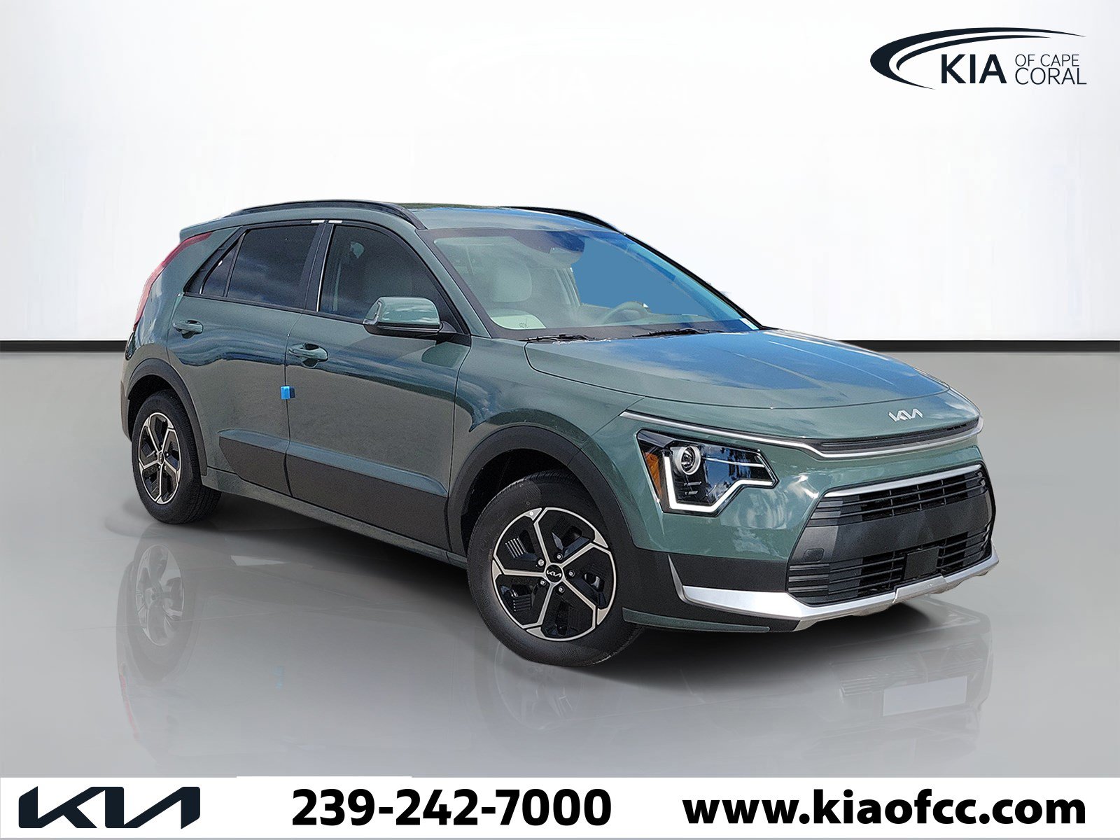 New 2026 Kia Niro EX FWD image 1