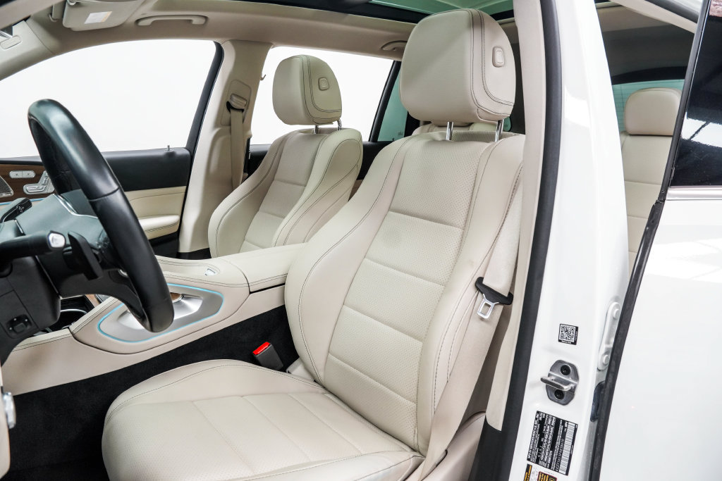 Used 2023 Mercedes-Benz GLS 450 4MATIC image 16