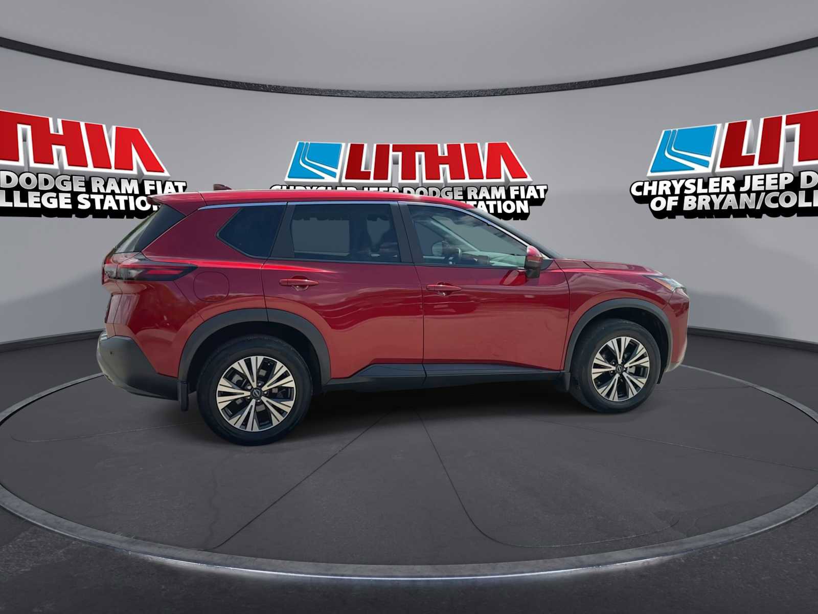 Used 2023 Nissan Rogue SV image 8