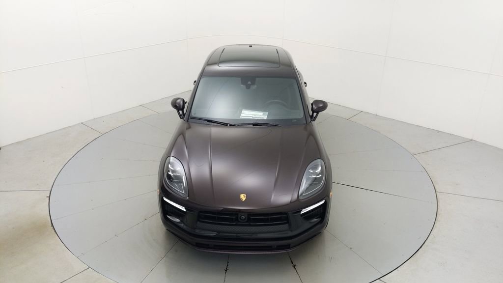 Certified 2024 Porsche Macan S AWD/4WD image 19
