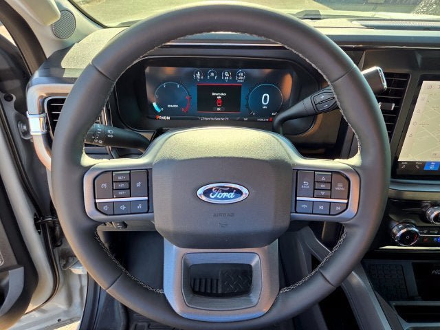 Used 2026 Ford F250 Lariat AWD/4WD image 31