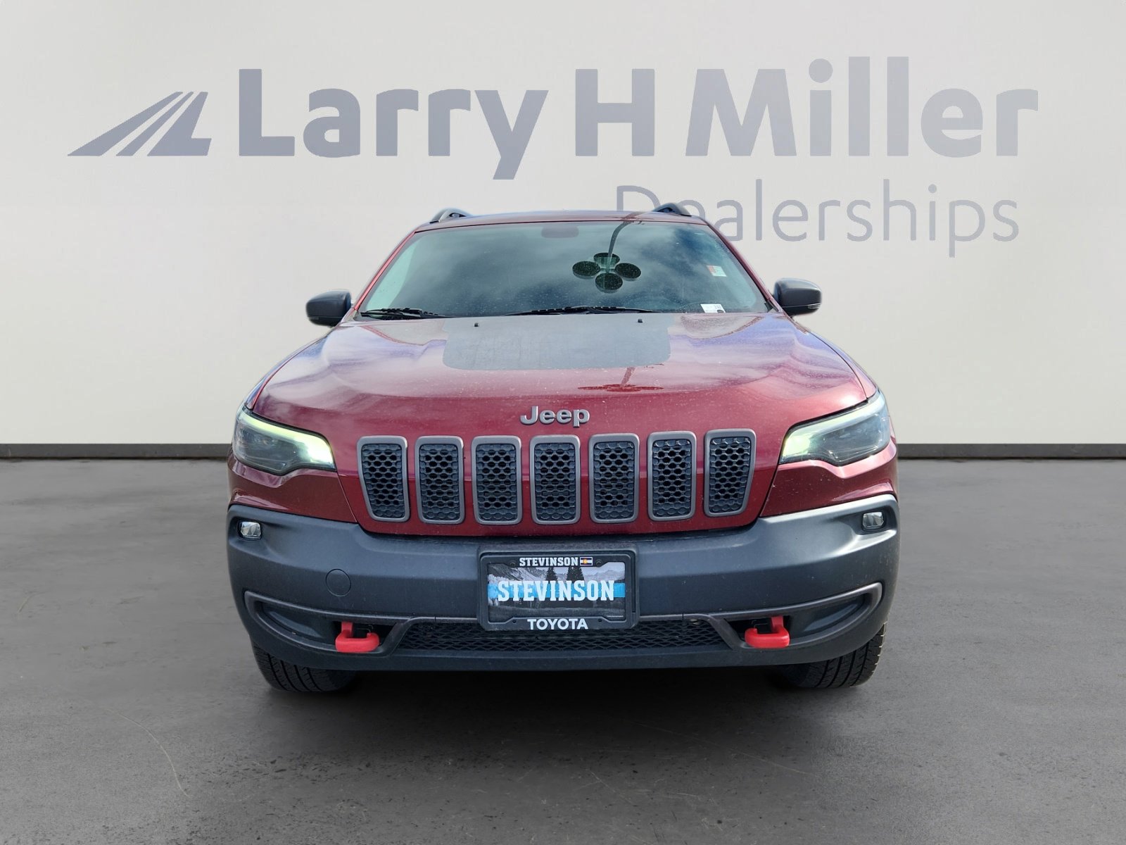 Used 2020 Jeep Cherokee Trailhawk w/ Cold Weather Group image 8