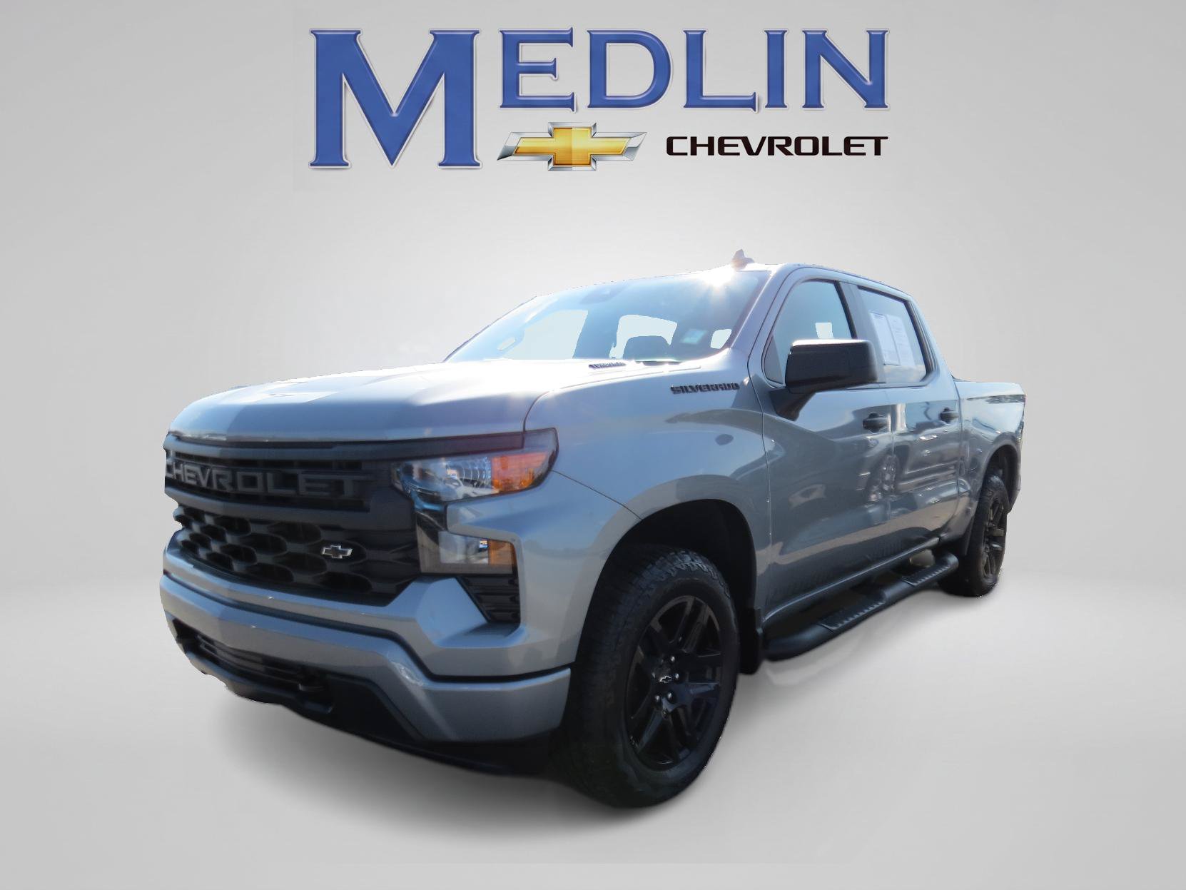 Used 2025 Chevrolet Silverado 1500 Custom w/ Turbomax Blackout Package AWD/4WD image 4