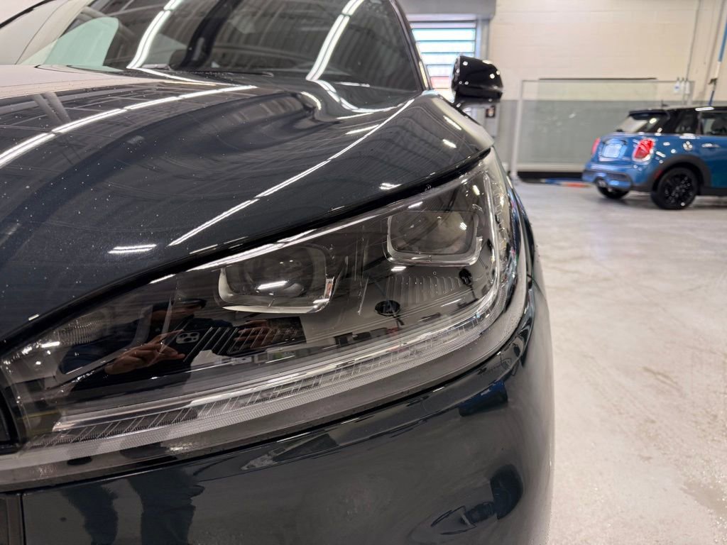 Used 2025 Lincoln Aviator Black Label AWD/4WD image 9