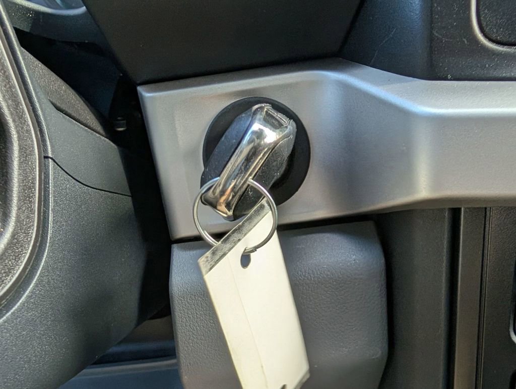 Used 2025 Ford F450 XLT w/ FX4 Off-Road Package image 38