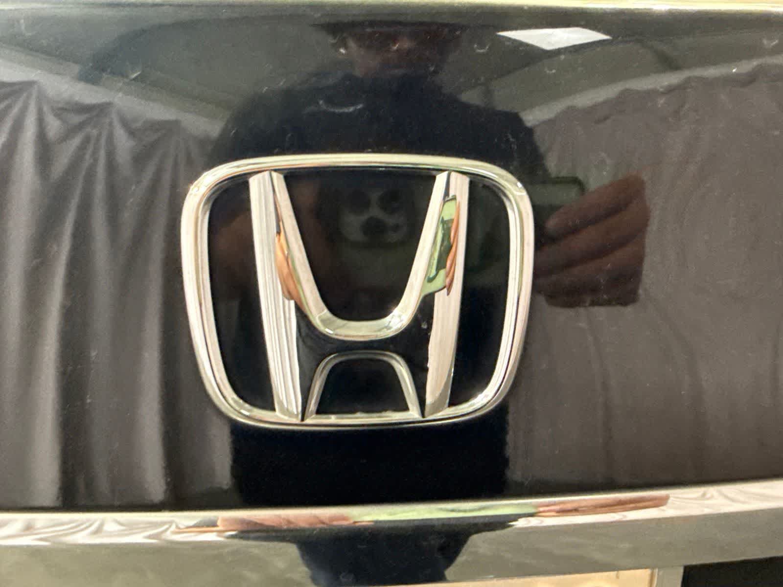 Used 2017 Honda Accord EX image 12