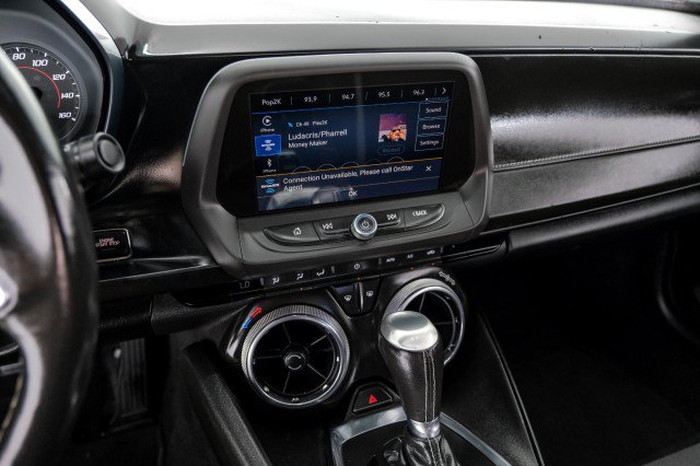 Used 2021 Chevrolet Camaro LT w/ Technology Package RWD image 22