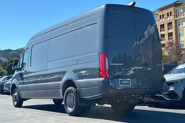 Used 2024 Mercedes-Benz Sprinter 3500 image 6