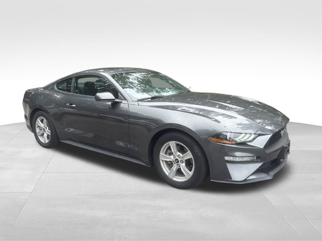 Used 2020 Ford Mustang Coupe RWD image 6