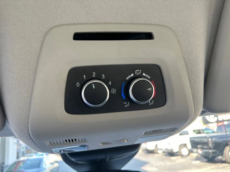 Used 2021 Ford Transit 350 XLT image 16