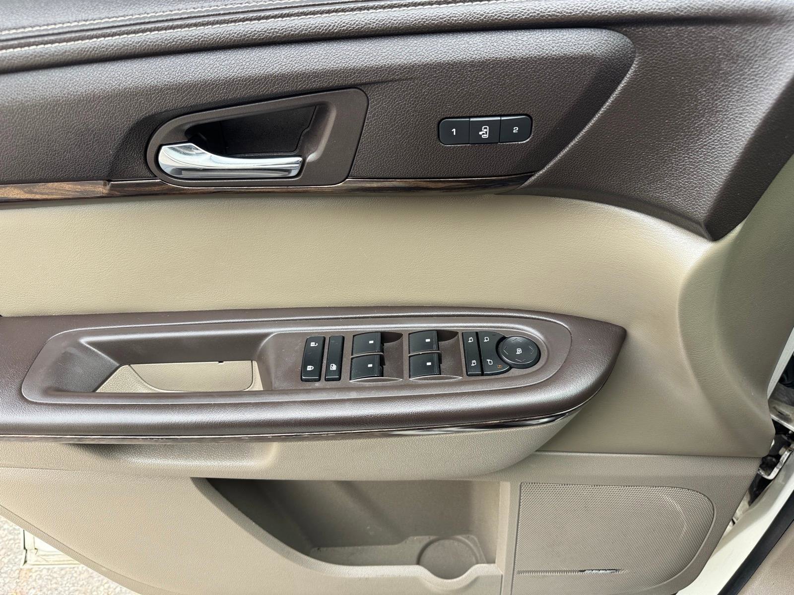 Used 2014 GMC Acadia Denali AWD/4WD image 18