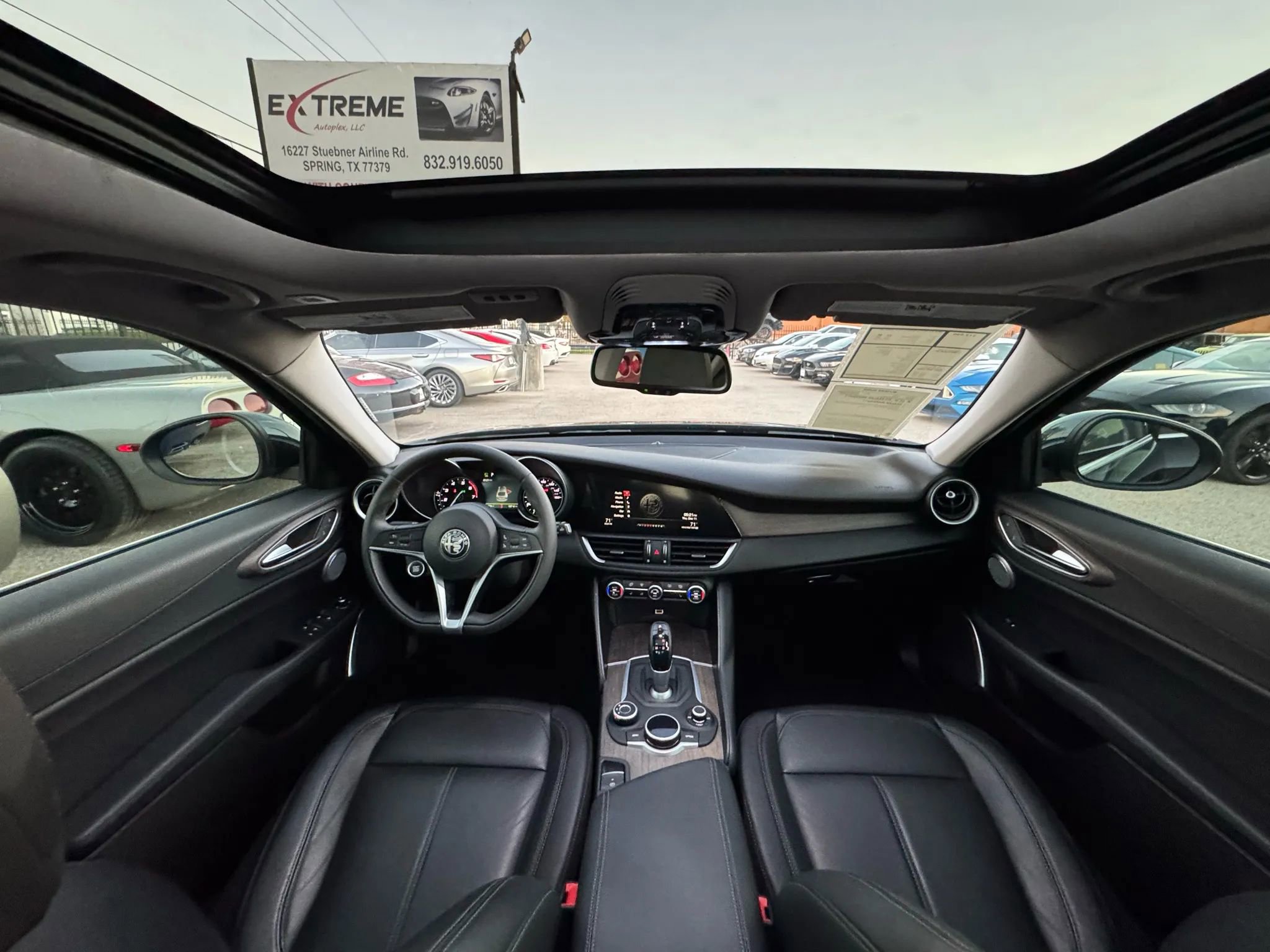 Used 2018 Alfa Romeo Giulia Ti image 28