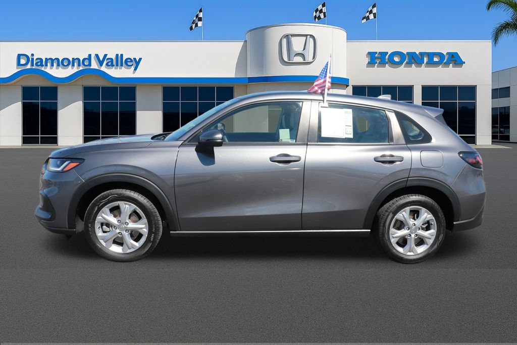 Used 2023 Honda HR-V LX image 9