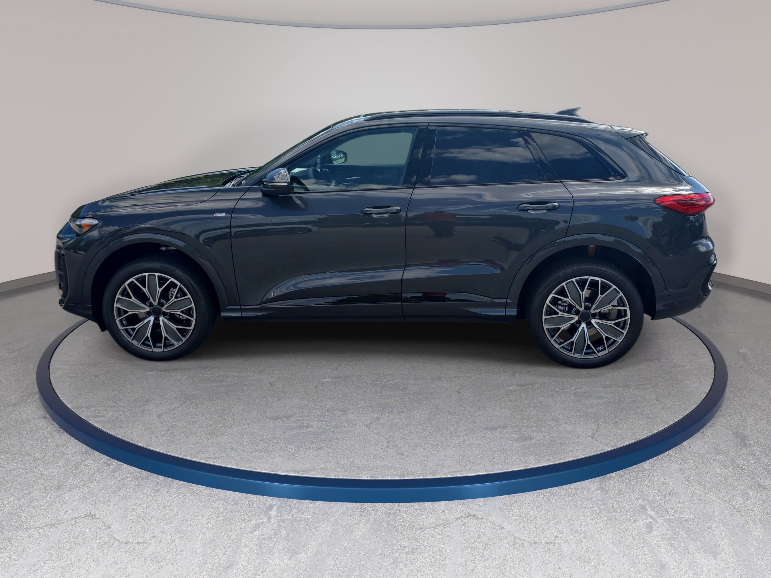 New 2026 Audi Q5 Premium Plus AWD/4WD image 8