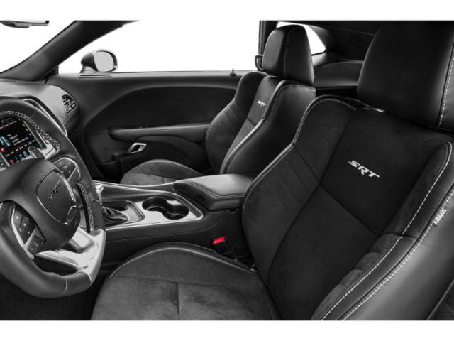 Used 2015 Dodge Challenger SRT image 12