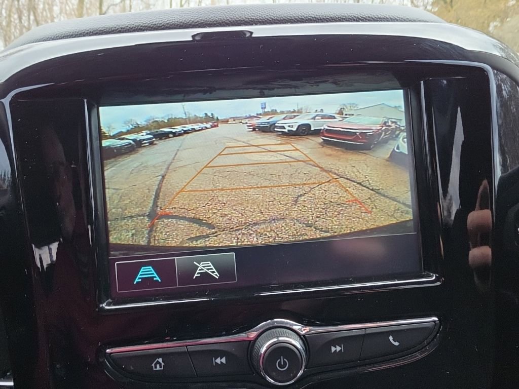 Used 2019 Chevrolet Traverse LS FWD image 16