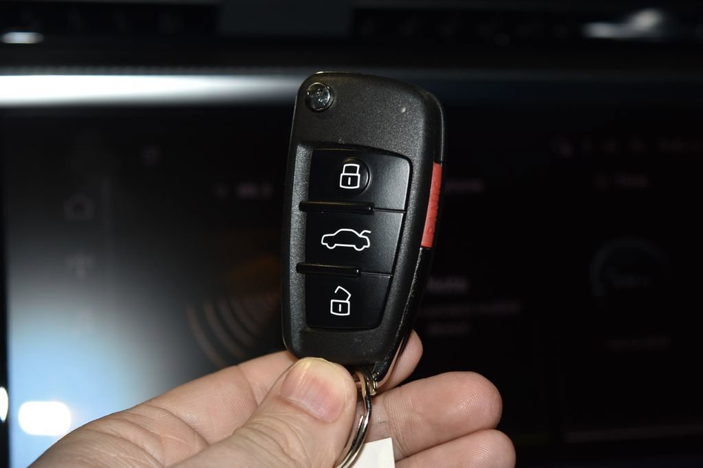 Certified 2025 Audi Q3 2.0T Premium w/ Convenience Package image 18