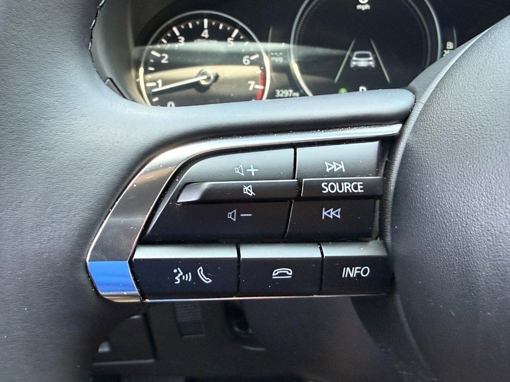 Used 2025 MAZDA MAZDA3 s Sport image 17